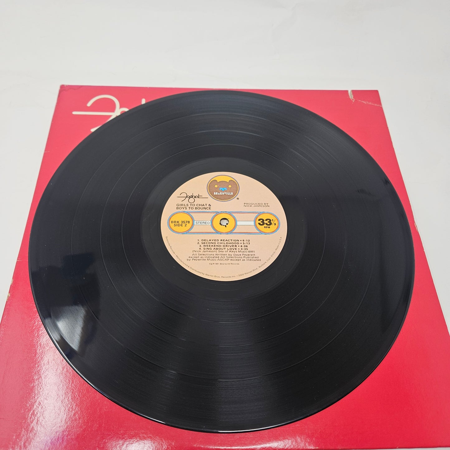 Foghat : Girls To Chat & Boys To Bounce (LP,Album)