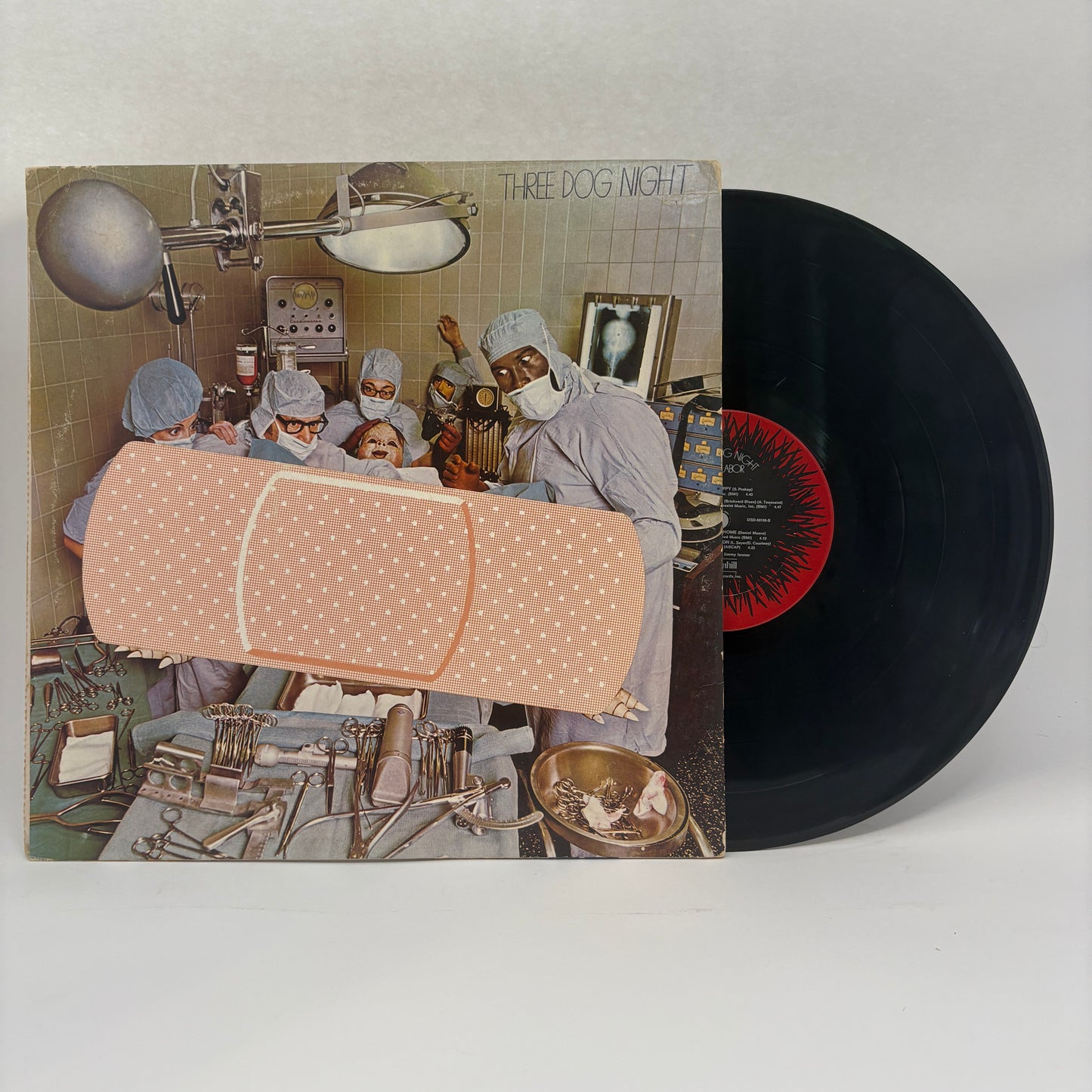 Three Dog Night : Hard Labor (LP,Album,Reissue)