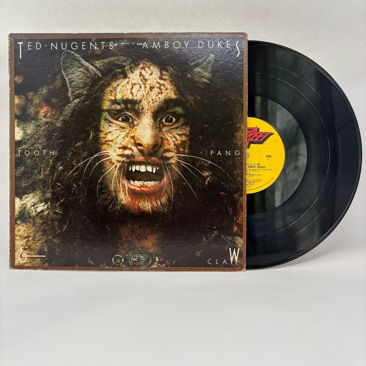 The Amboy Dukes : Tooth, Fang & Claw (LP,Album)