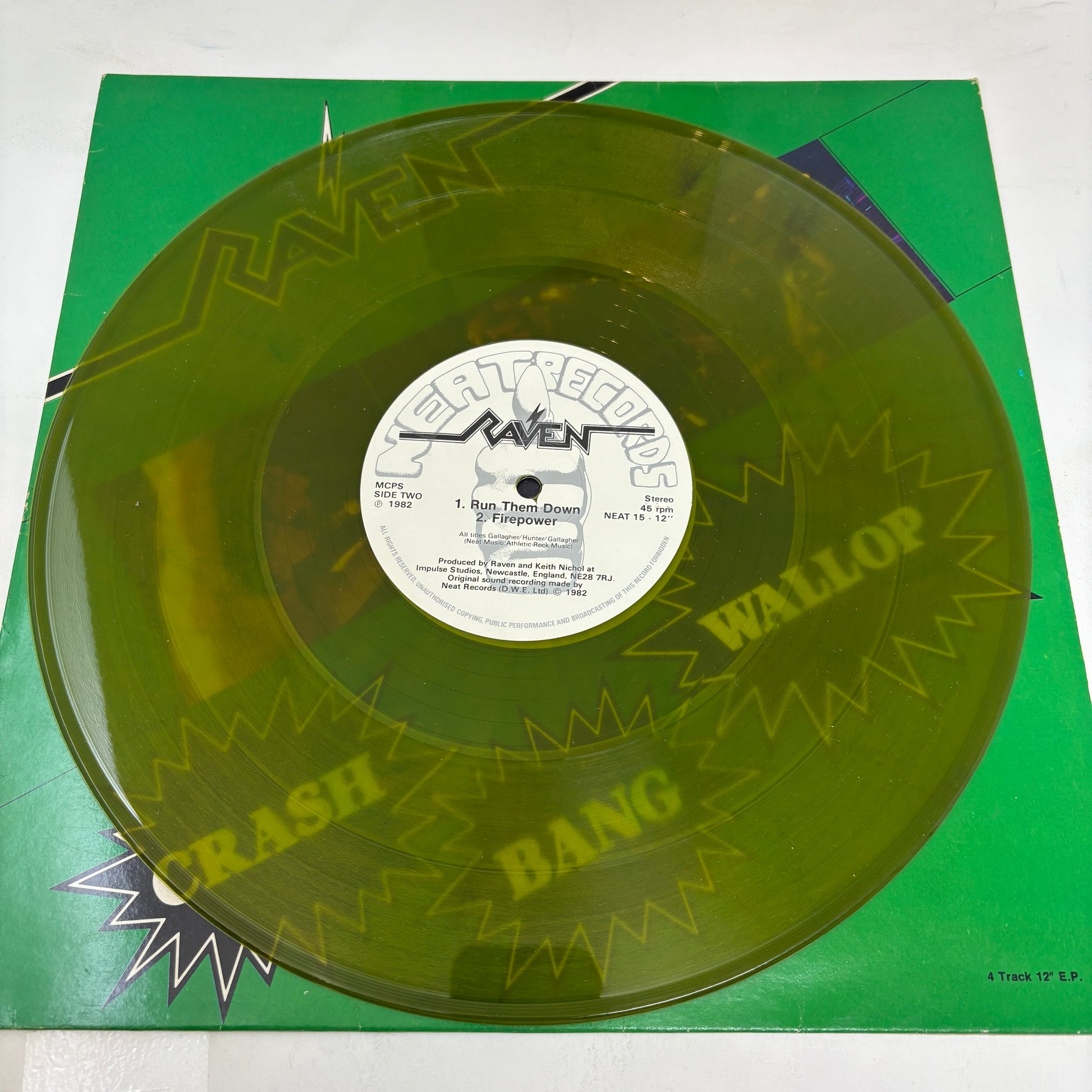 Raven (6) : Crash Bang Wallop (12",45 RPM,EP)