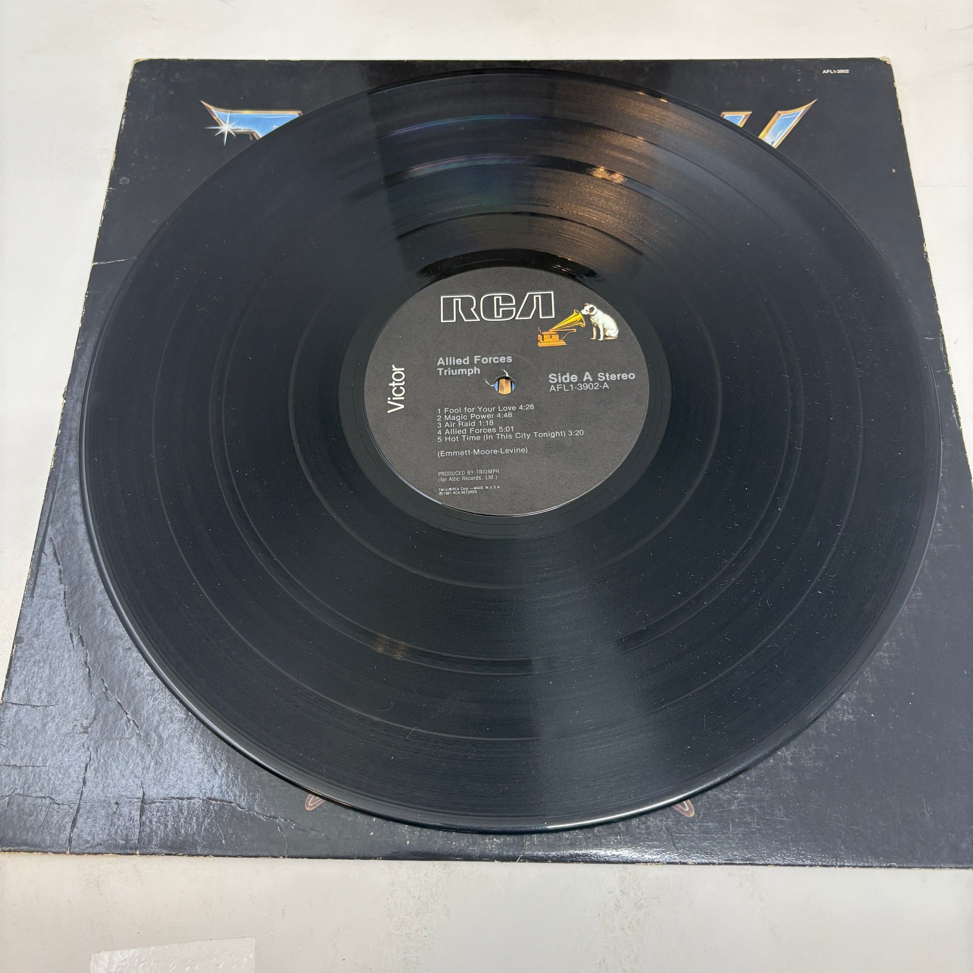 Triumph (2) : Allied Forces (LP,Album)