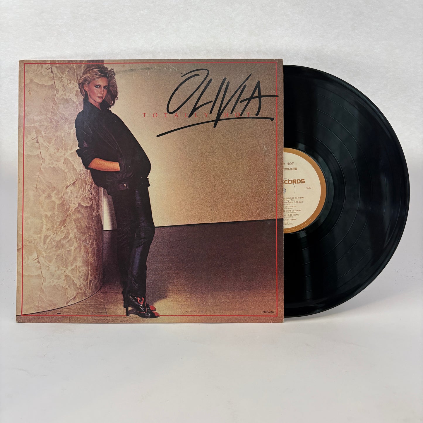 Olivia Newton-John : Totally Hot (LP,Album)