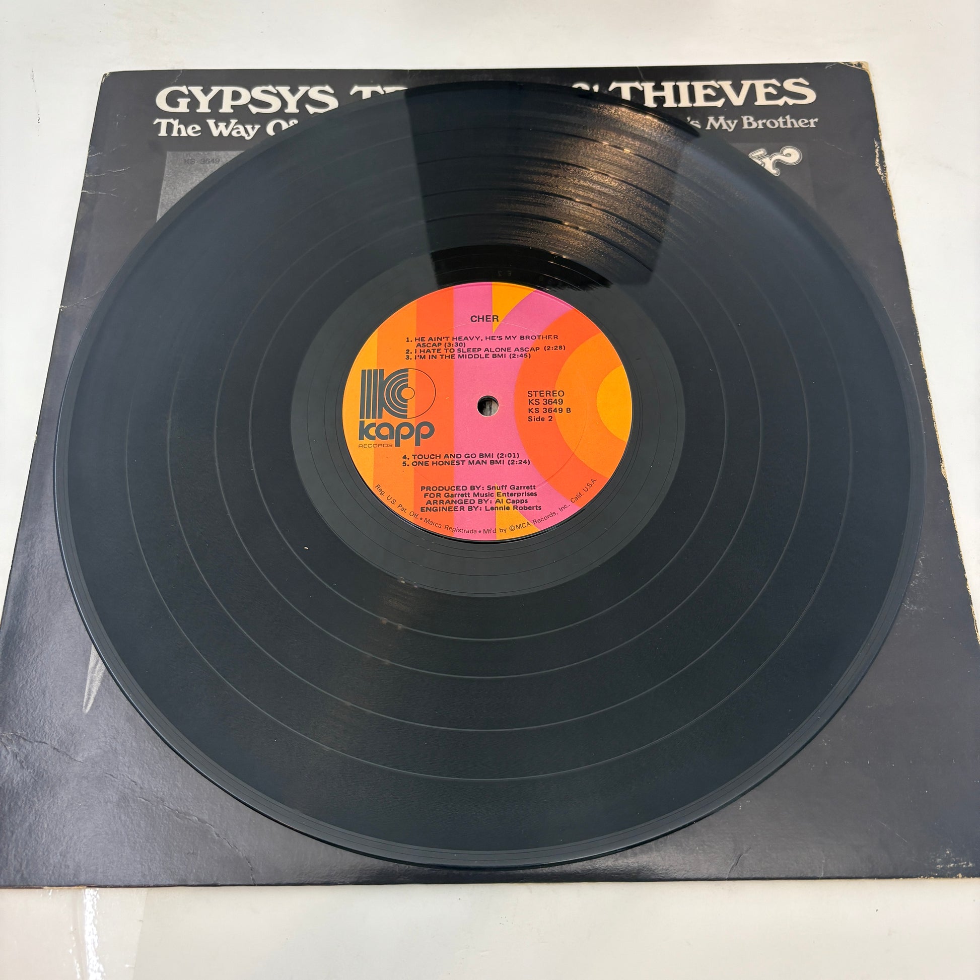 Cher : Gypsys, Tramps & Thieves (LP,Album,Club Edition,Reissue)