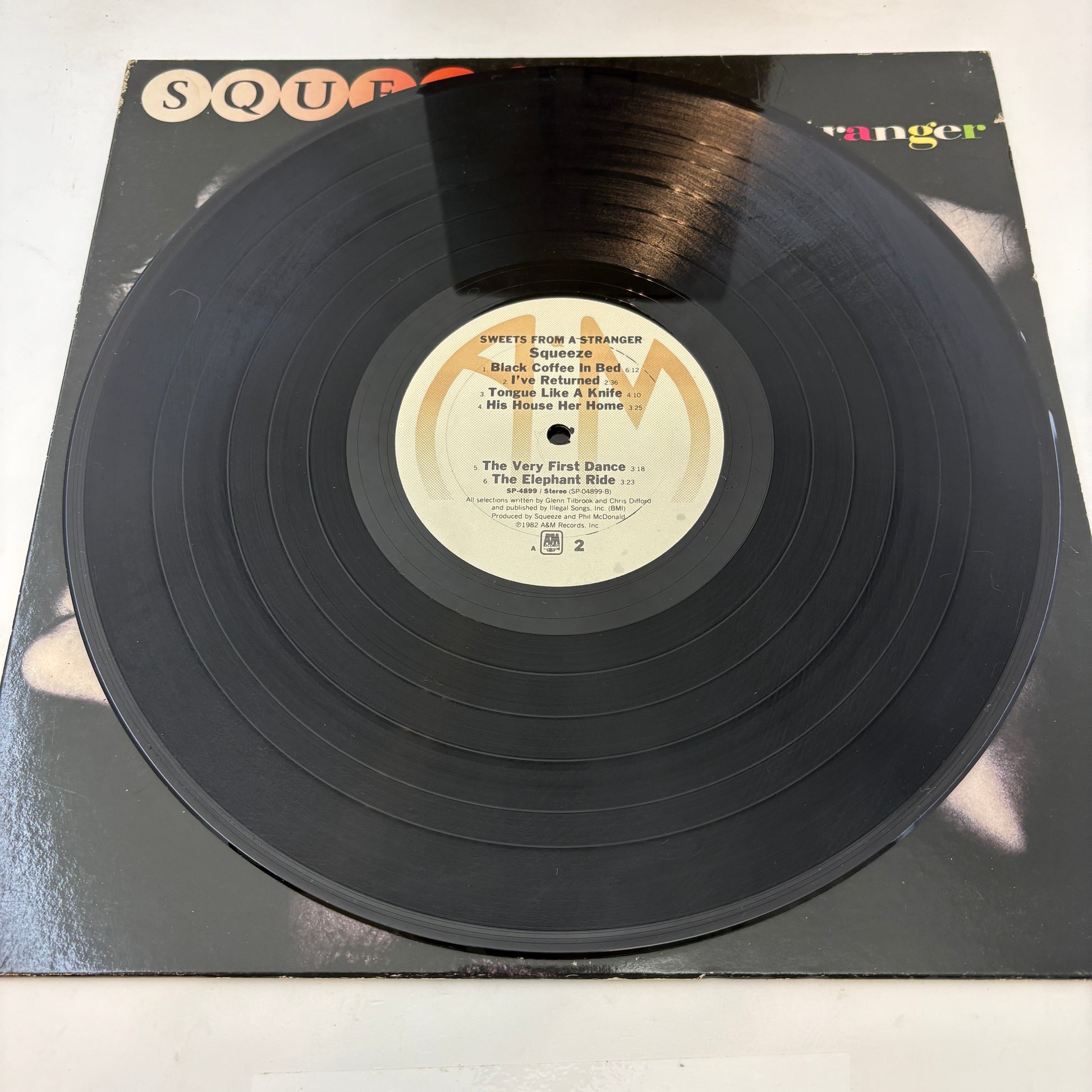 Squeeze (2) : Sweets From A Stranger (LP,Album)