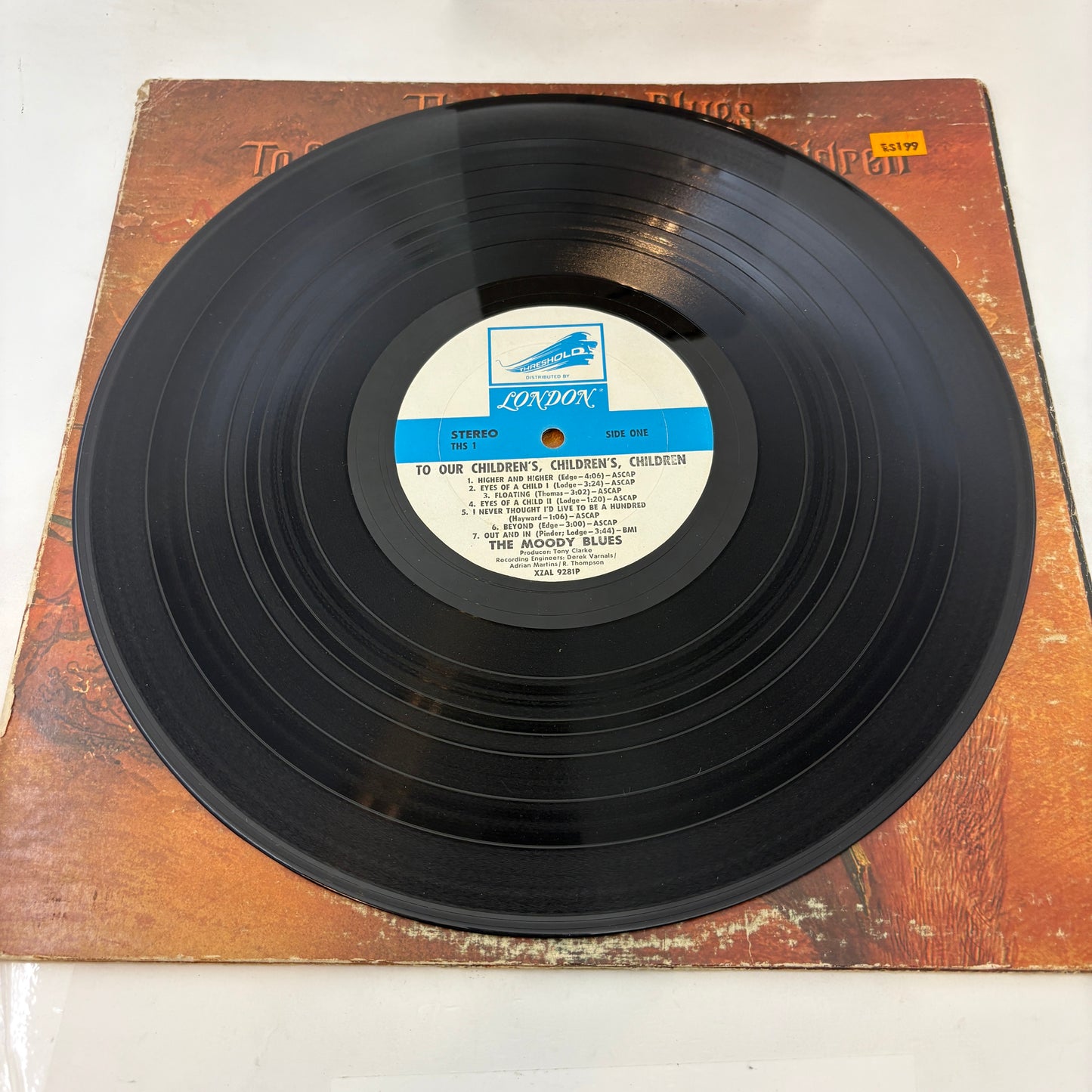 The Moody Blues : To Our Children's Children's Children (LP,Album,Stereo)