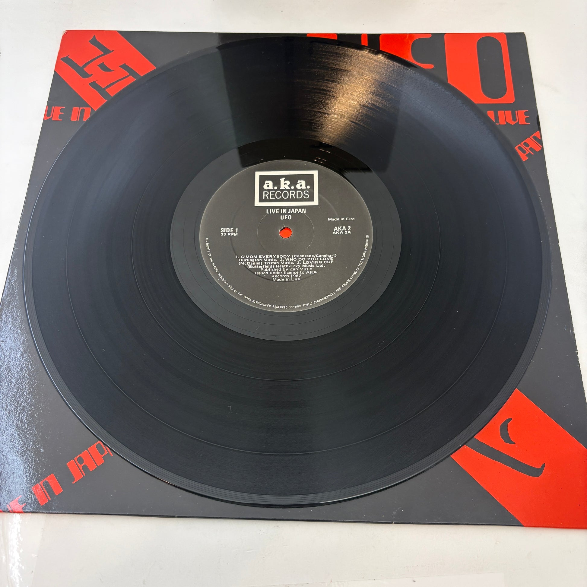 UFO (5) : Live In Japan (LP,Album,Reissue)