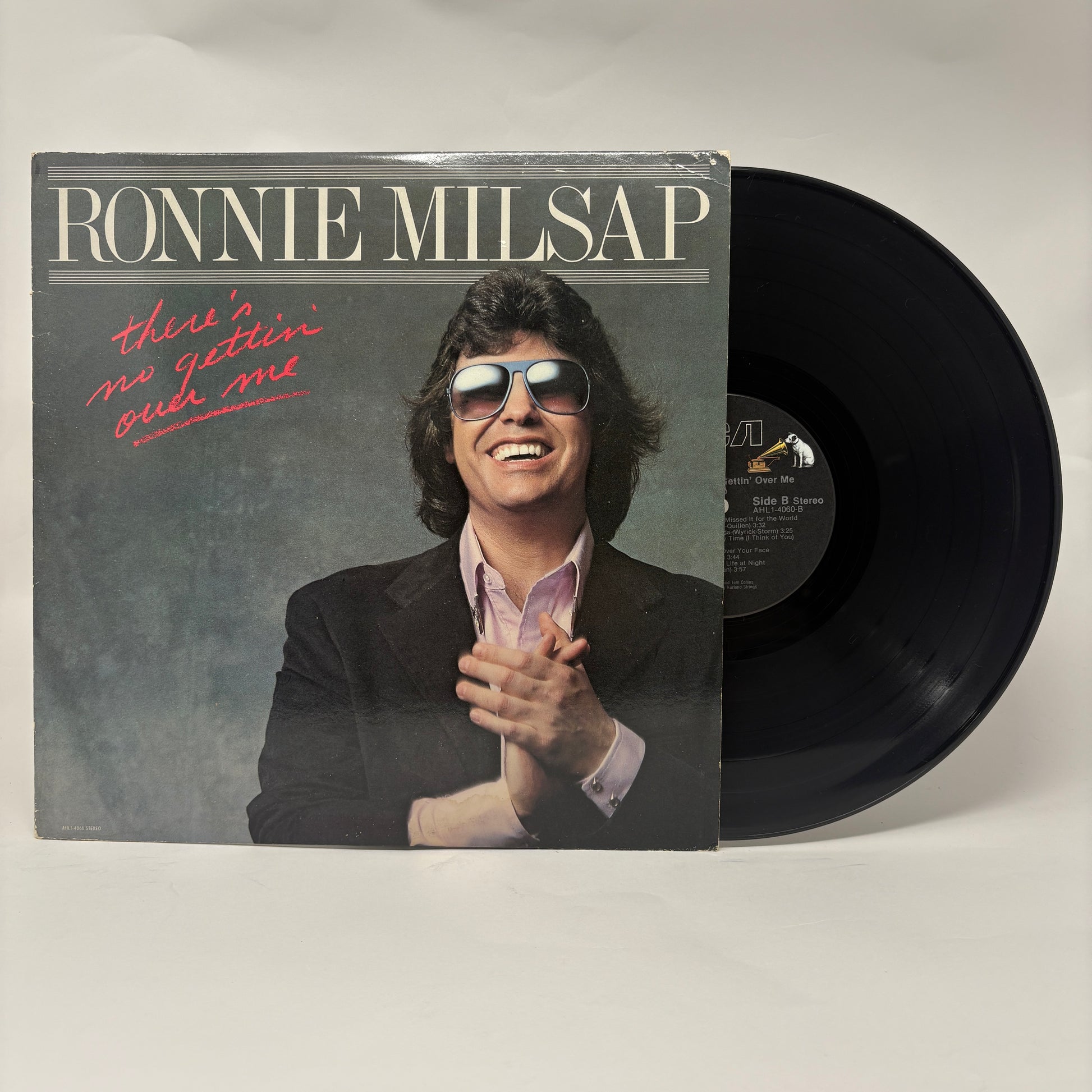 Ronnie Milsap : There's No Gettin' Over Me (LP,Album)