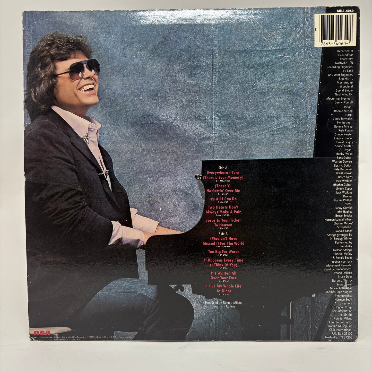 Ronnie Milsap : There's No Gettin' Over Me (LP,Album)