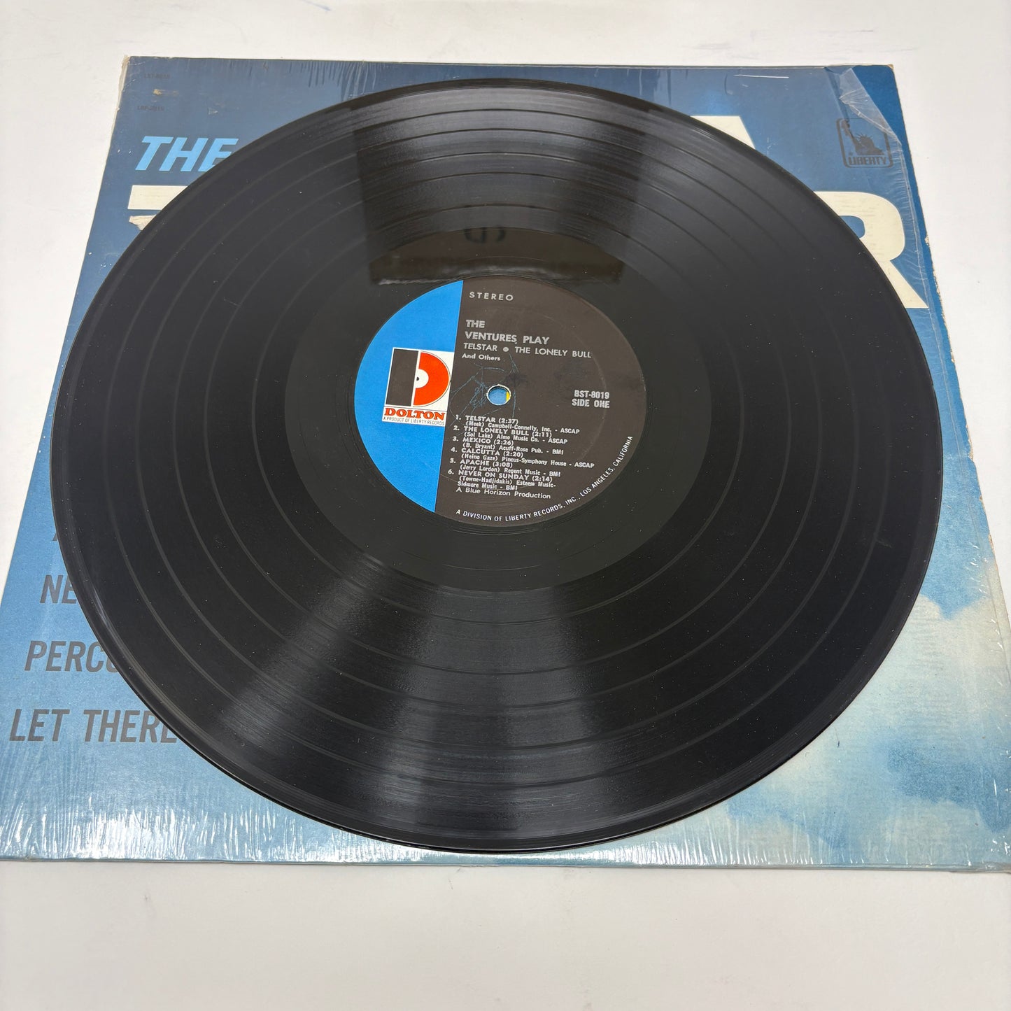 The Ventures : Play Telstar - The Lonely Bull And Others (LP,Album,Reissue,Stereo)