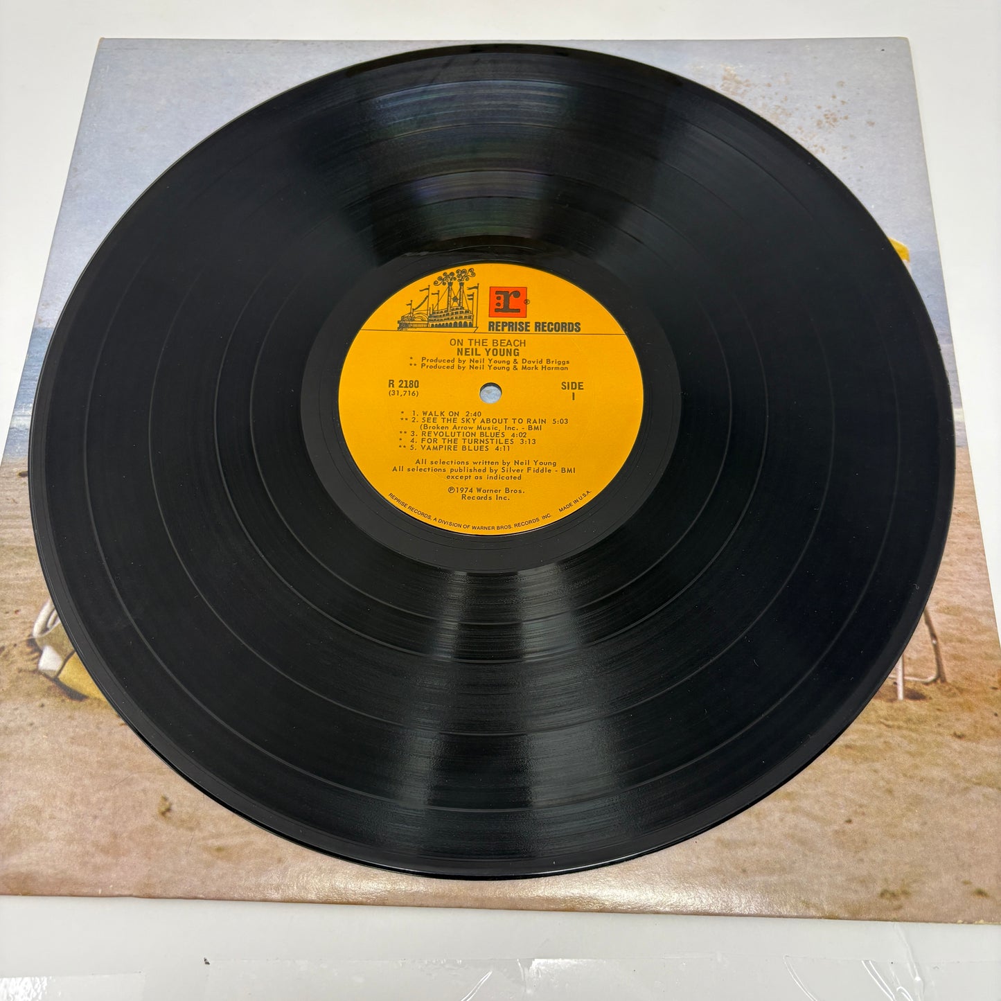 Neil Young : On The Beach (LP,Album)